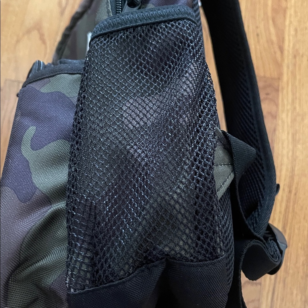 NWT Reebok Riley Backpack W/Lunch Box - Picture 7 of 9